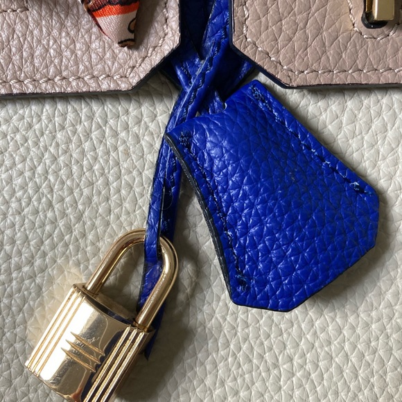 Birkin Style Fashionable purse 👜 Easter Weekend sale🎉Weekend sale only 🎉$300 - Picture 11 of 16